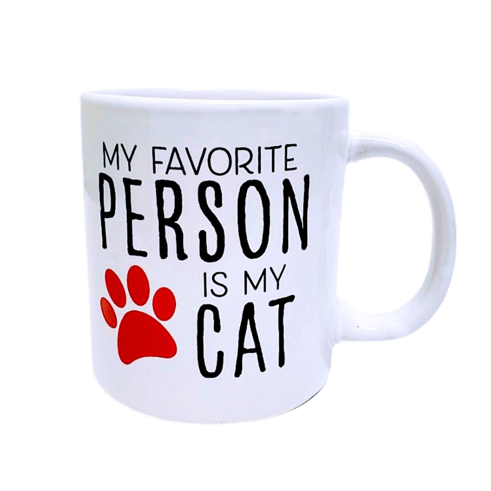 MY FAVORITE PERSON IS MY CAT MUG NWT - Picture 2 of 6